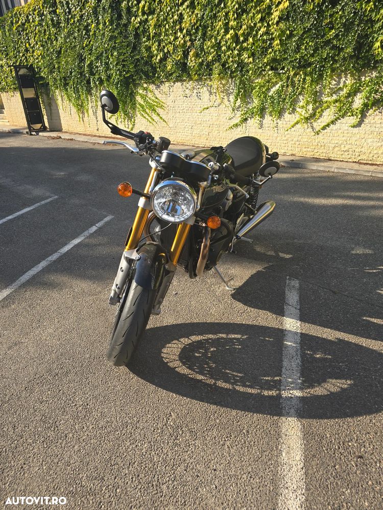 Triumph Thruxton - 8