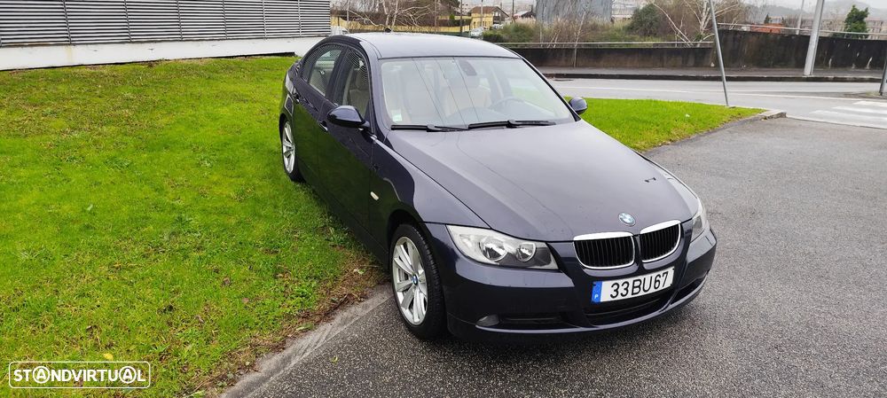 BMW 318 d - 3