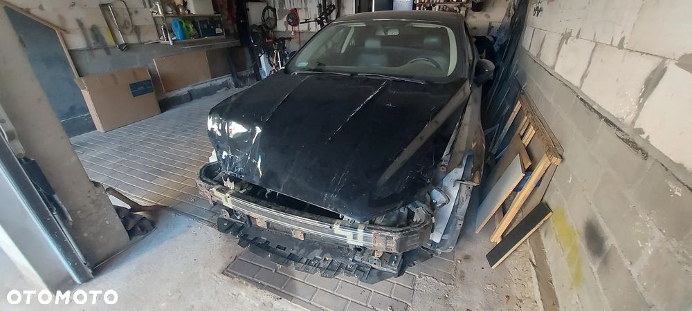 Ford Fusion - 3