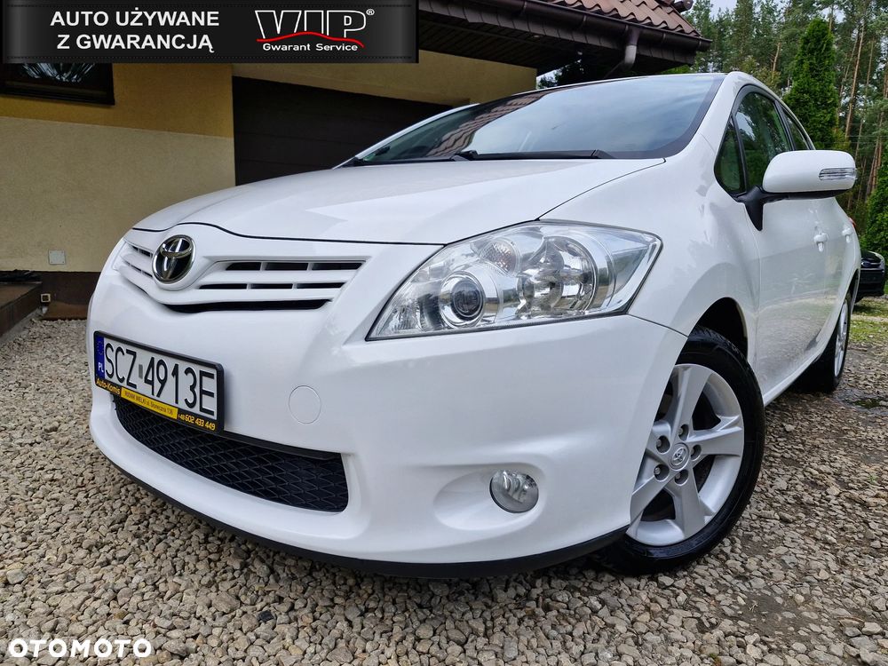 Toyota Auris 1.6 Prestige - 1