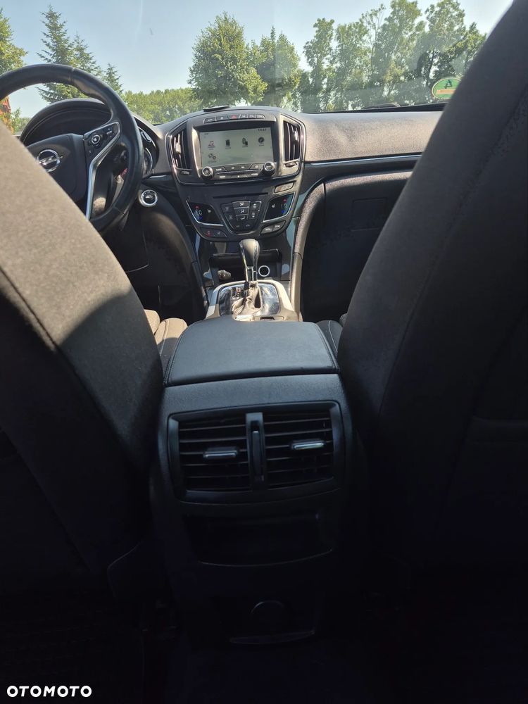Opel Insignia 2.0 CDTI Active 4x4 - 28