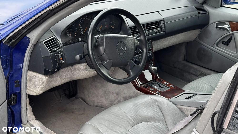 Mercedes-Benz SL - 8