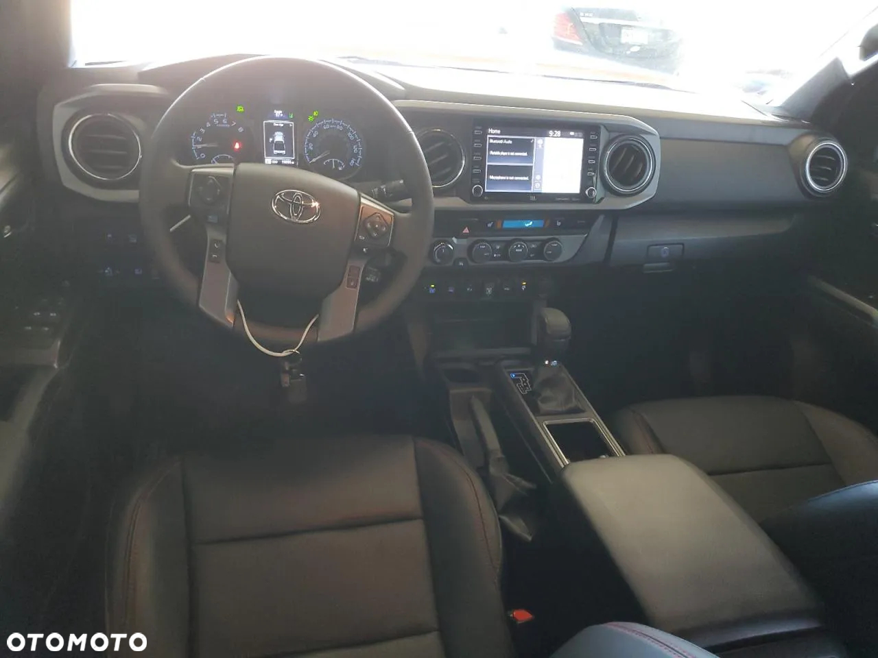 Toyota Tacoma - 7