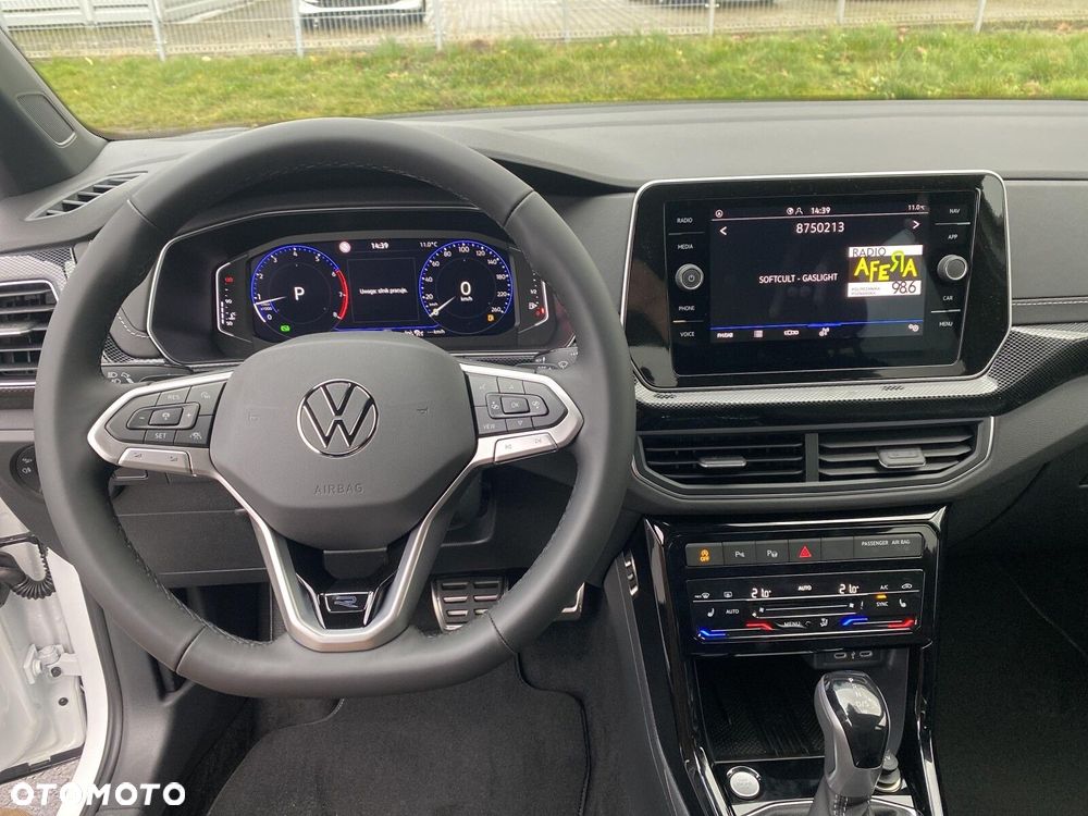 Volkswagen T-Cross - 13