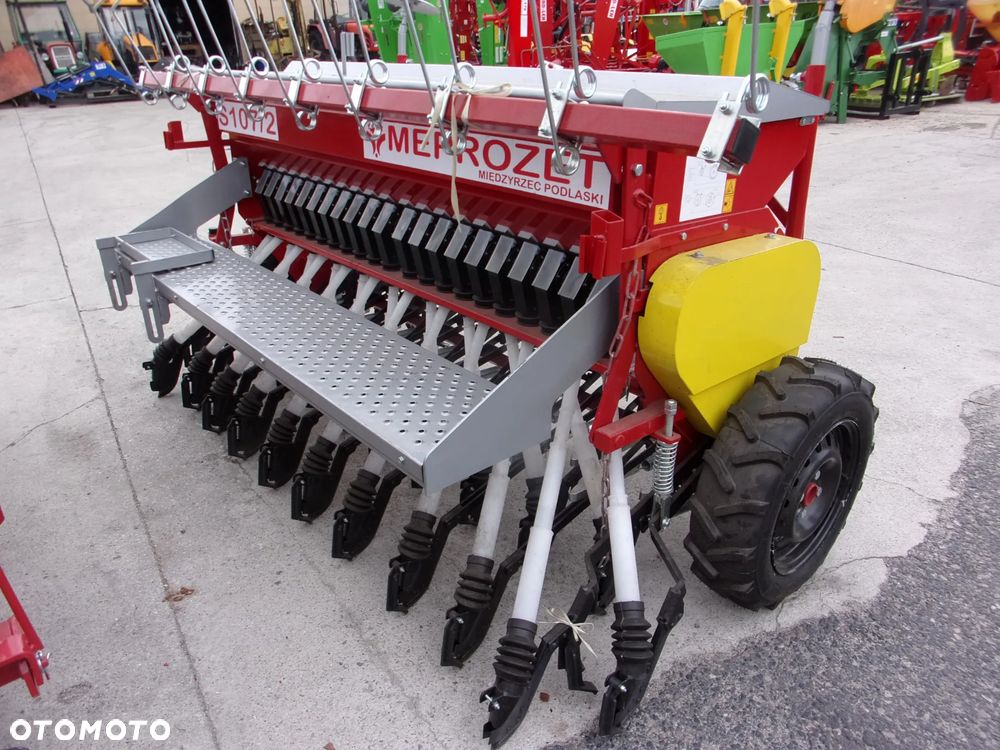 Meprozet Siewnik zbożowy 2-talerzowy S117T MEPROZET 3,0m; Siewnik zbożowy stopkowy-redlicowy S107/2 MEPROZET 2,5m; Siewnik zbożowy stopkowy-redlicowy S107 MEPROZET 3,0m - 36