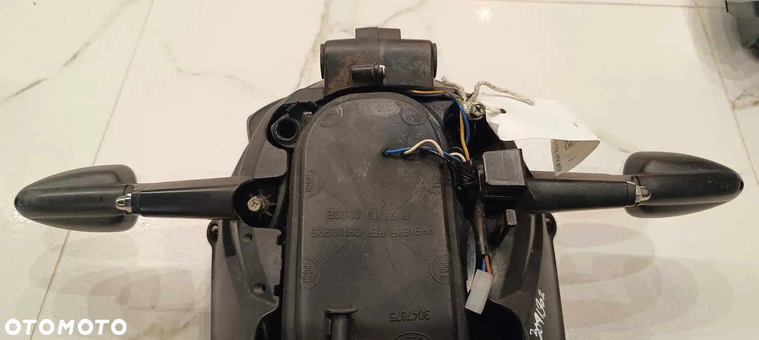 APRILIA MANA 850 REFLEKTOR LAMPA OSŁONA PRZÓD KOMPLET 2008 - 9