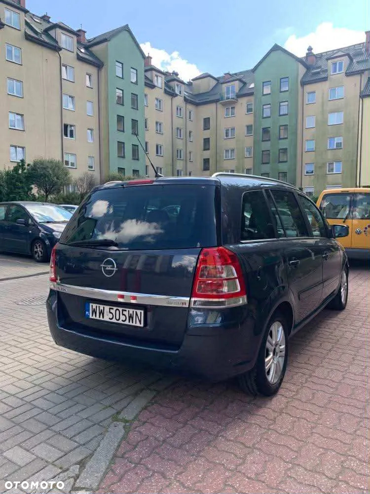 Opel Zafira - 5