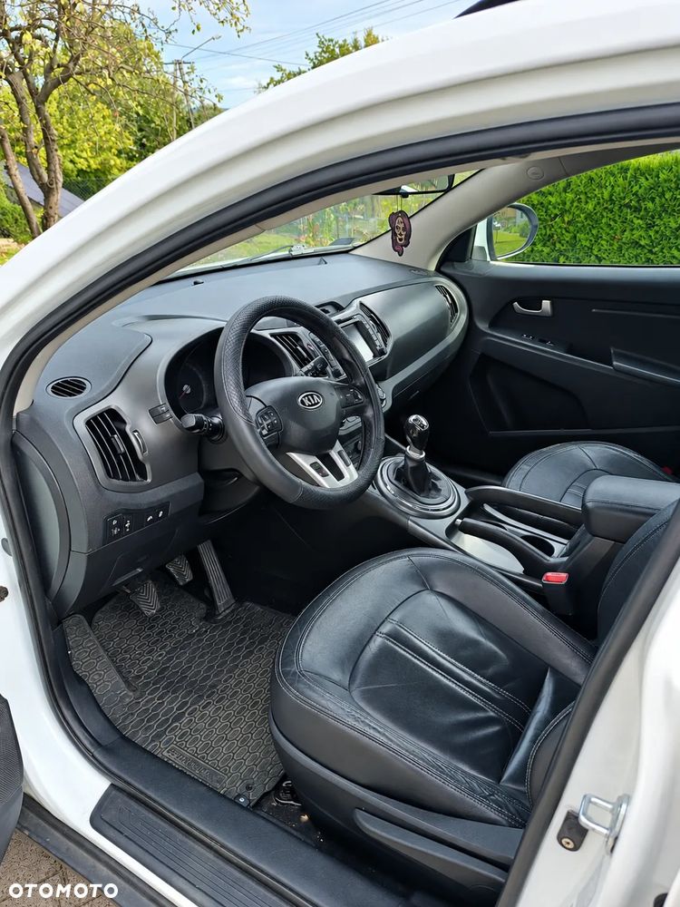 Kia Sportage - 10
