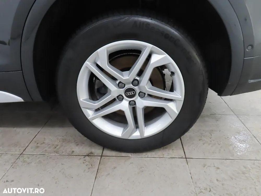 Audi Q5 40 TFSI quattro S tronic - 8
