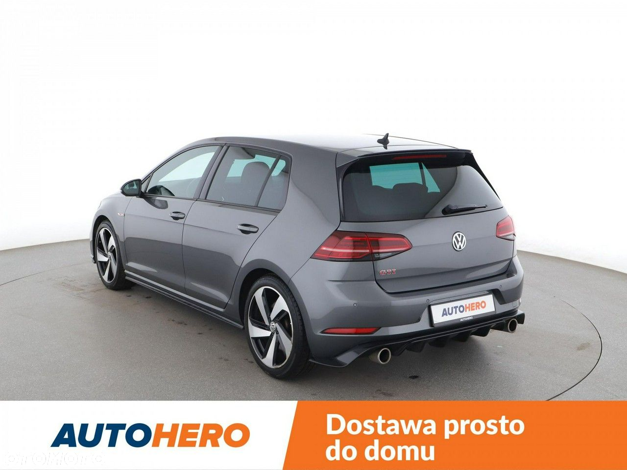 Volkswagen Golf GTI (BlueMotion Technology) DSG Performance - 4