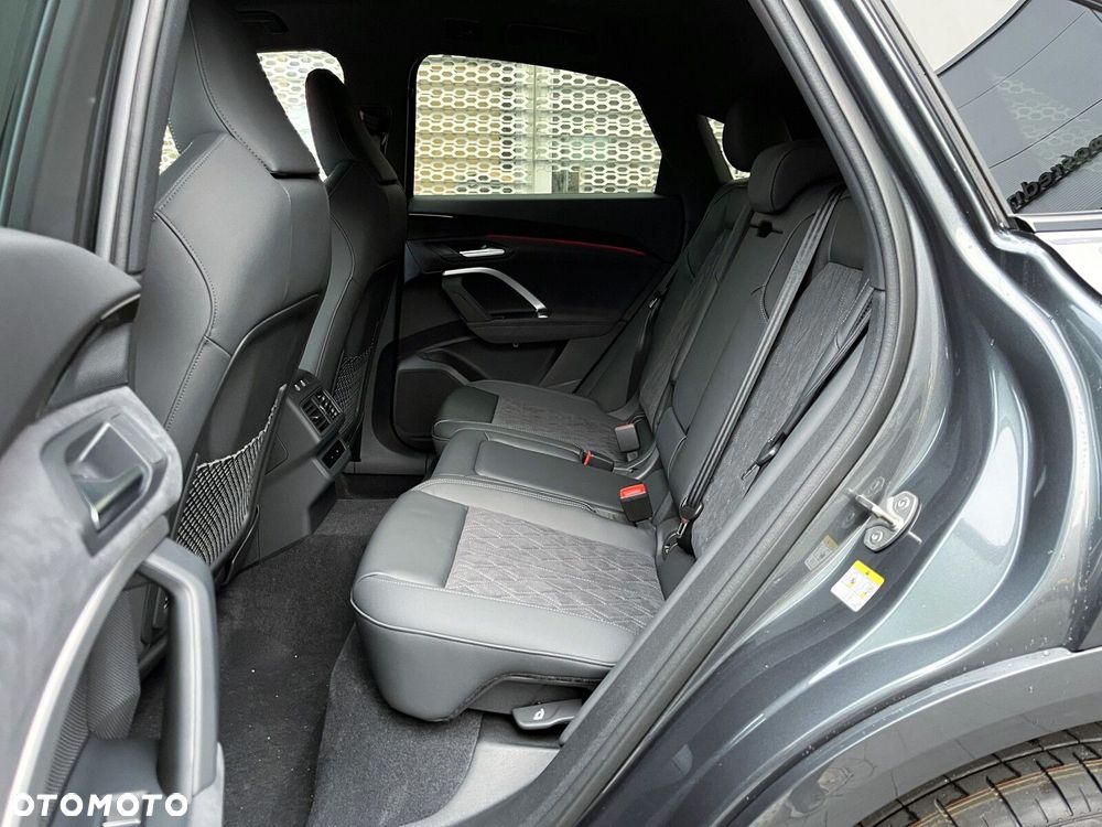 Audi Q5 Sportback - 28