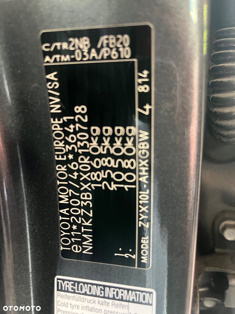 Toyota C-HR Flow - 27