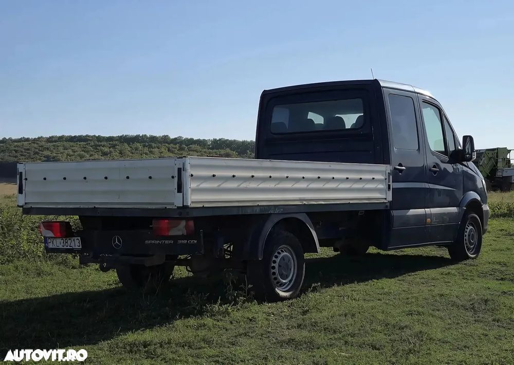 Mercedes-Benz Sprinter - 4