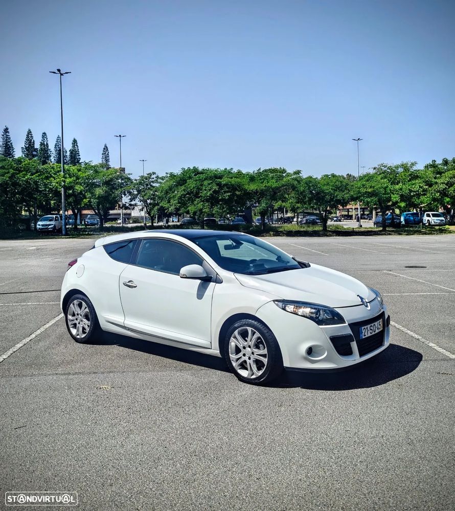 Renault Mégane Coupe Energy dCi 110 FAP Start & Stop GT Line - 30