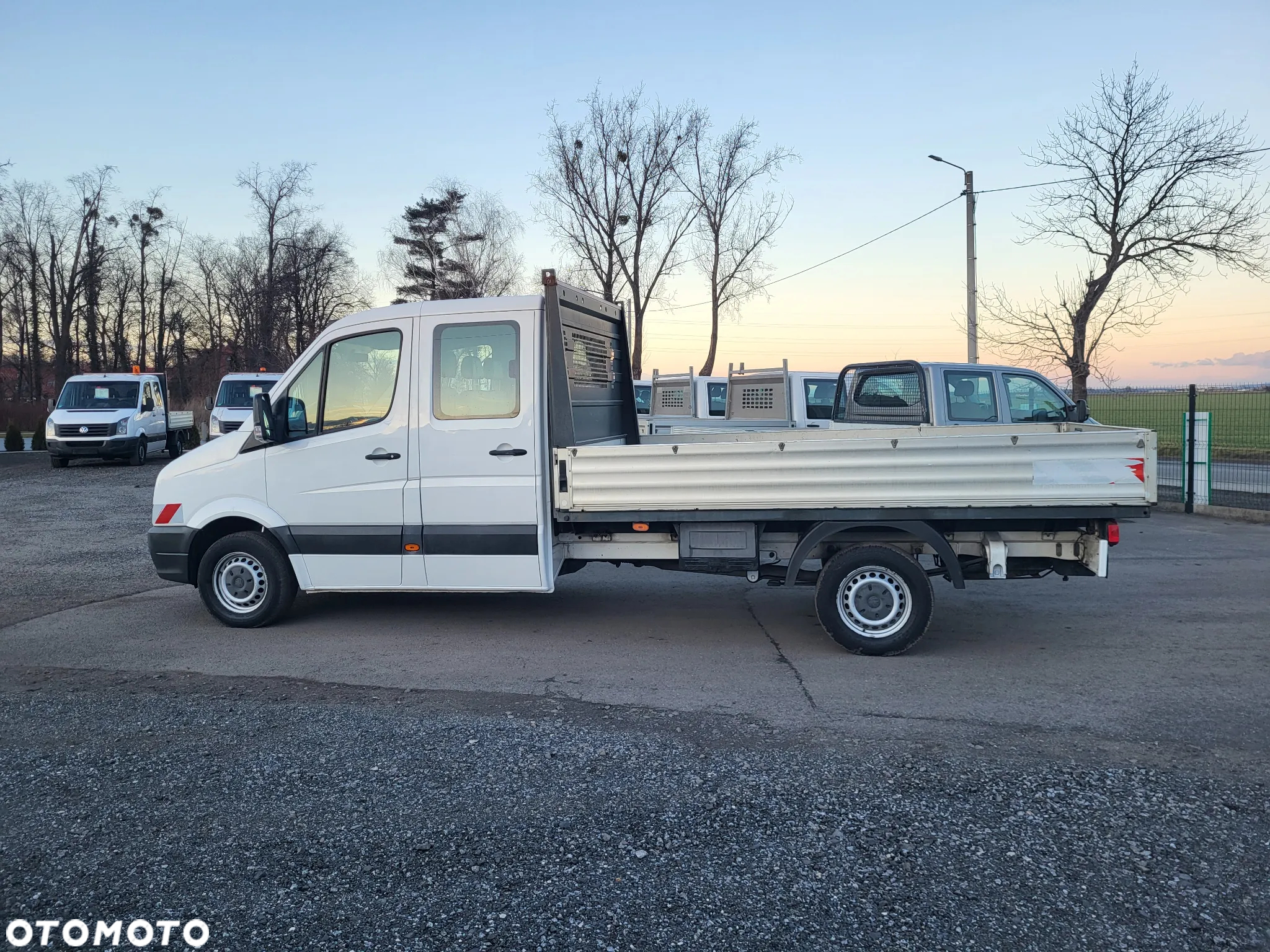Volkswagen Crafter 2,0 tdi klima super stan idealny serwisowany paka 3.5m - 6