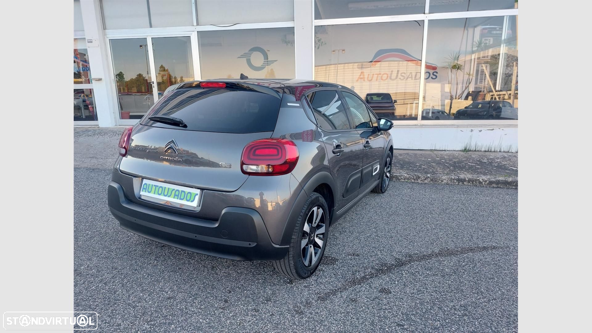 Citroën C3 1.2 PureTech Max - 3