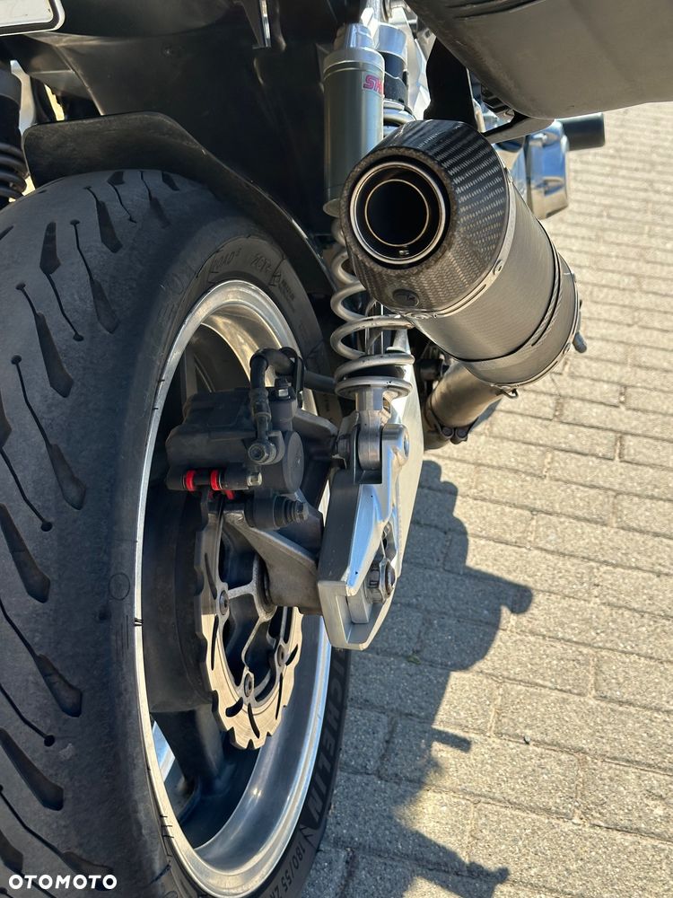 Honda CB - 10