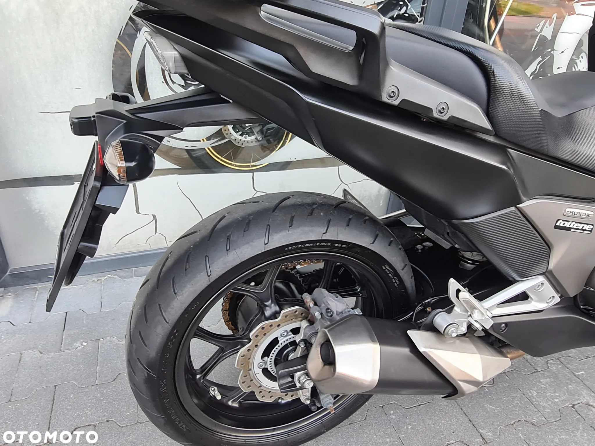 Honda NC - 16