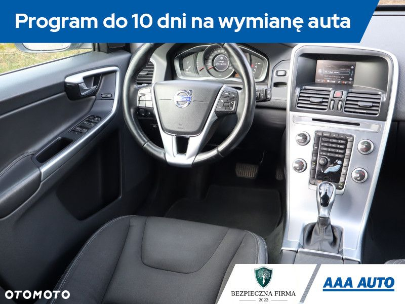 Volvo XC 60 - 8