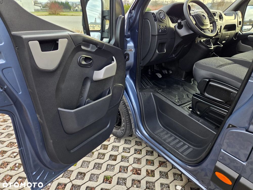 Renault Master - 24