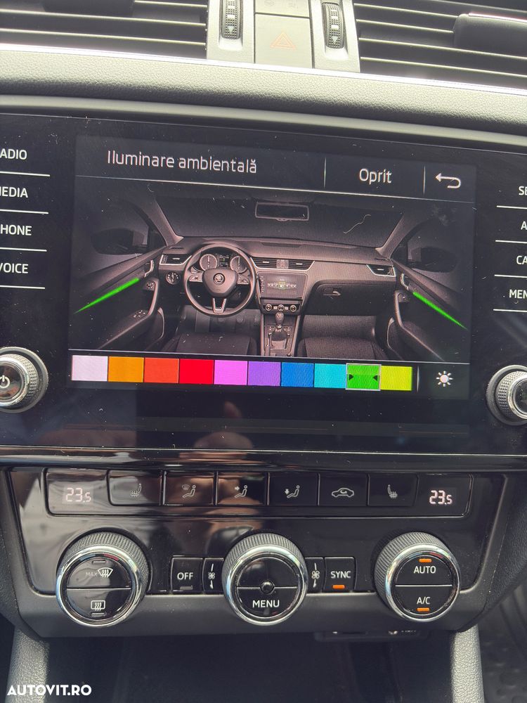 Skoda Octavia 2.0 TDI Style - 10