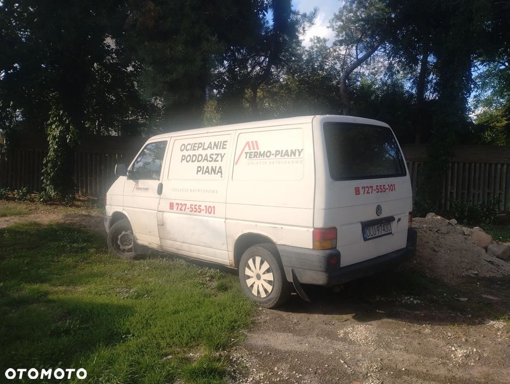 Volkswagen Transporter - 2