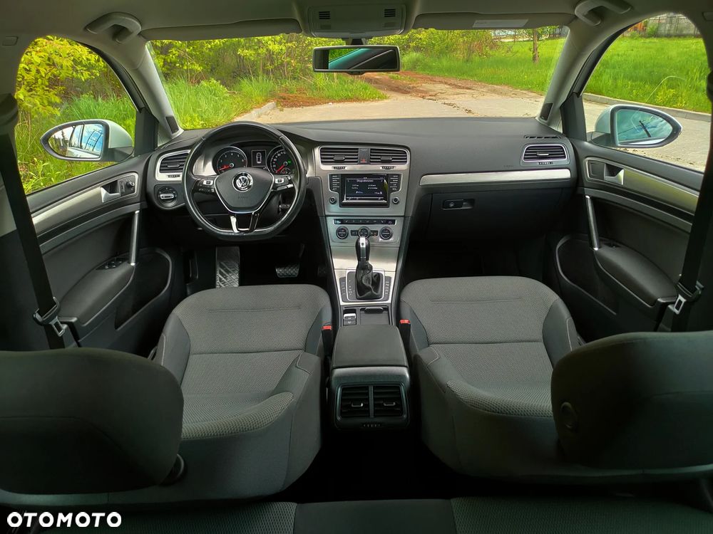 Volkswagen Golf 1.4 TSI BlueMotion Technology DSG Highline - 25
