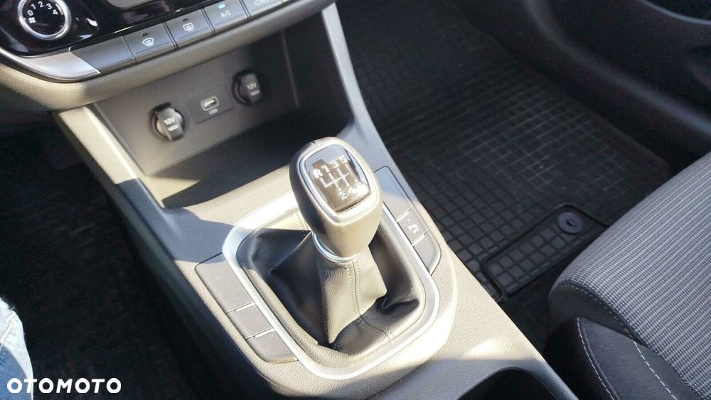 Hyundai i30 1.5 DPI Modern - 11