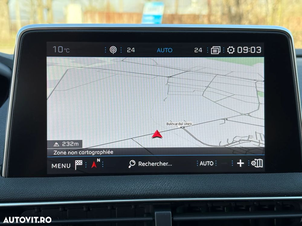 Peugeot 3008 PureTech 130 Stop & Start GPF EAT8 Allure Business-Paket - 18