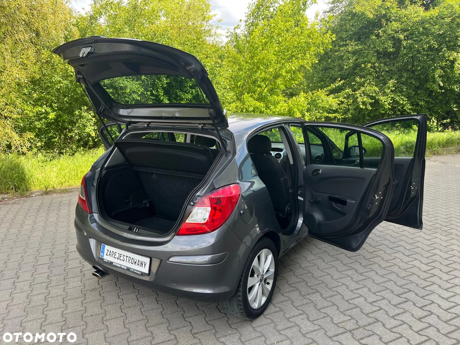 Opel Corsa 1.4 16V Color Edition - 20