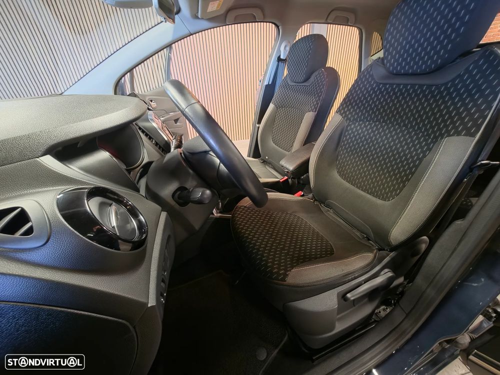 Renault Captur 1.5 dCi Exclusive - 24