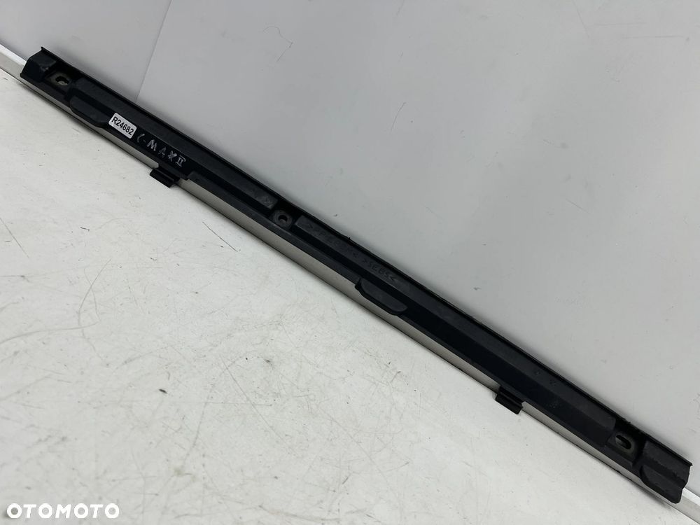 Listwa zderzaka Ford C-Max Mk2 Focus Mk3  10-19r. przód listwa dolna pod zderzak osłona AM51-R001A06 - 1
