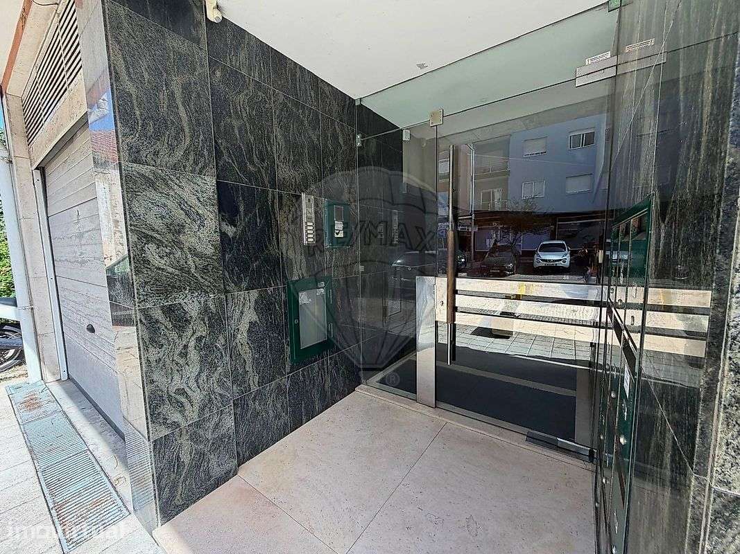 Apartamento T1 para venda - Grande imagem: 3/17