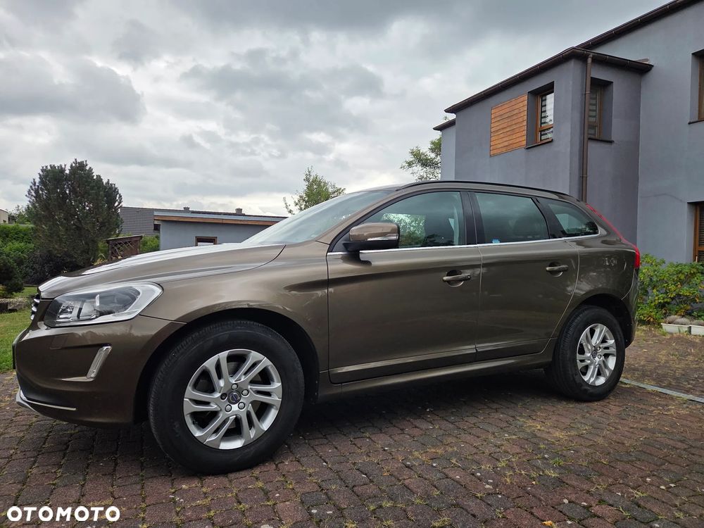 Volvo XC 60 D3 Drive-E Momentum - 2