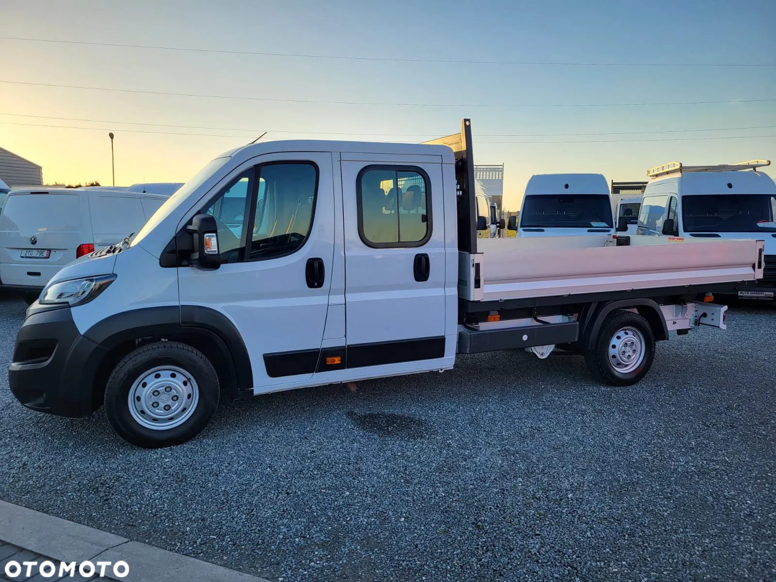 Peugeot BOXER 2.2 HDI -DOKA MAXI  7 OSÓB-SKRZYNIA 3,40m - 9