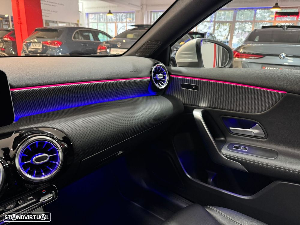 Mercedes-Benz A 180 Limousine d Style Plus Aut. - 37