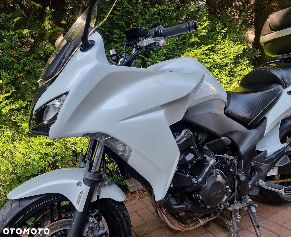 Honda CBF - 12