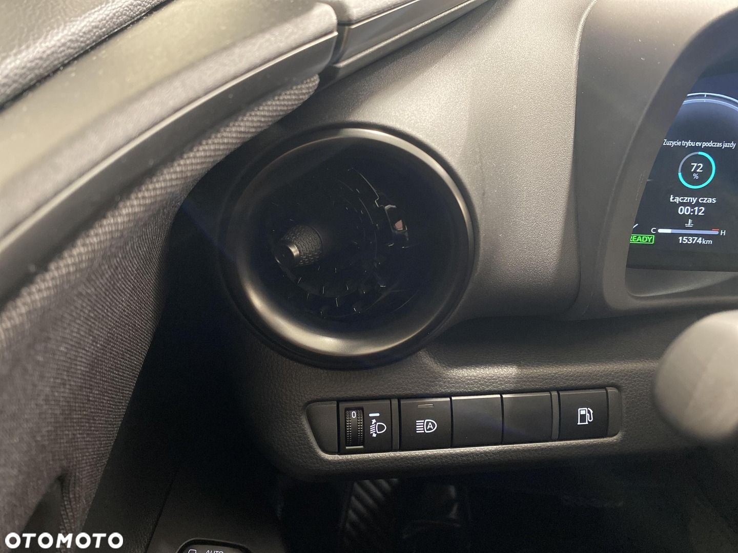 Toyota C-HR - 19