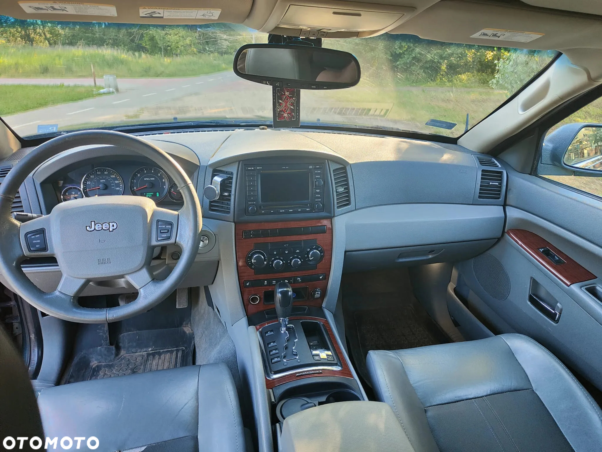 Jeep Grand Cherokee 5.7 V8 Limited - 23