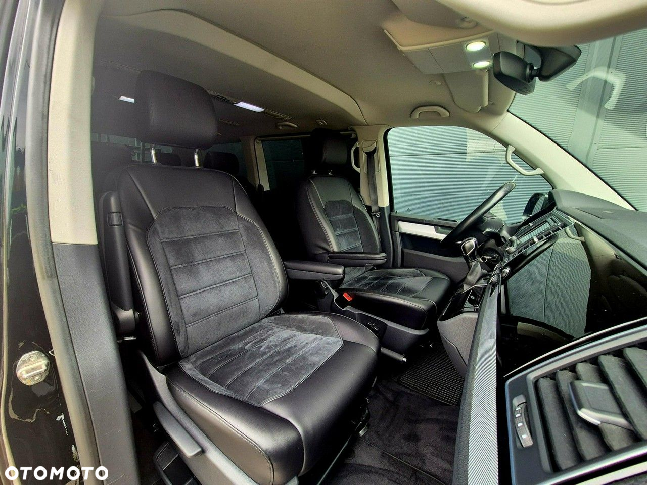Volkswagen Multivan 2.0 BiTDI L1 Highline DSG - 16