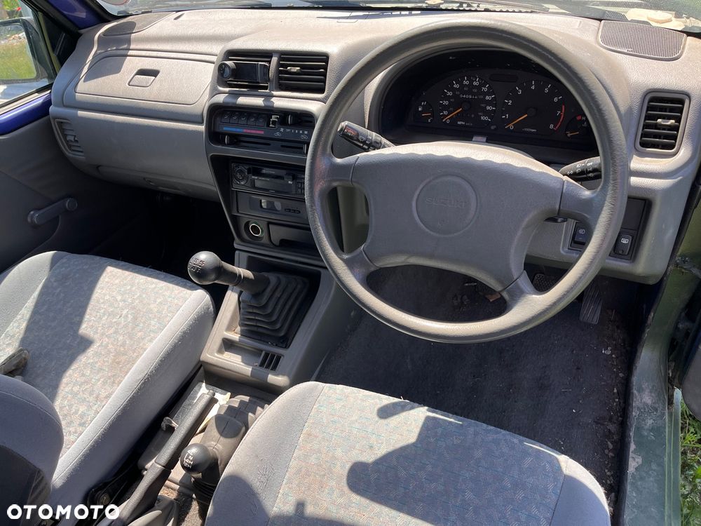 Suzuki Vitara 1.6 JLX Metal Top - 4