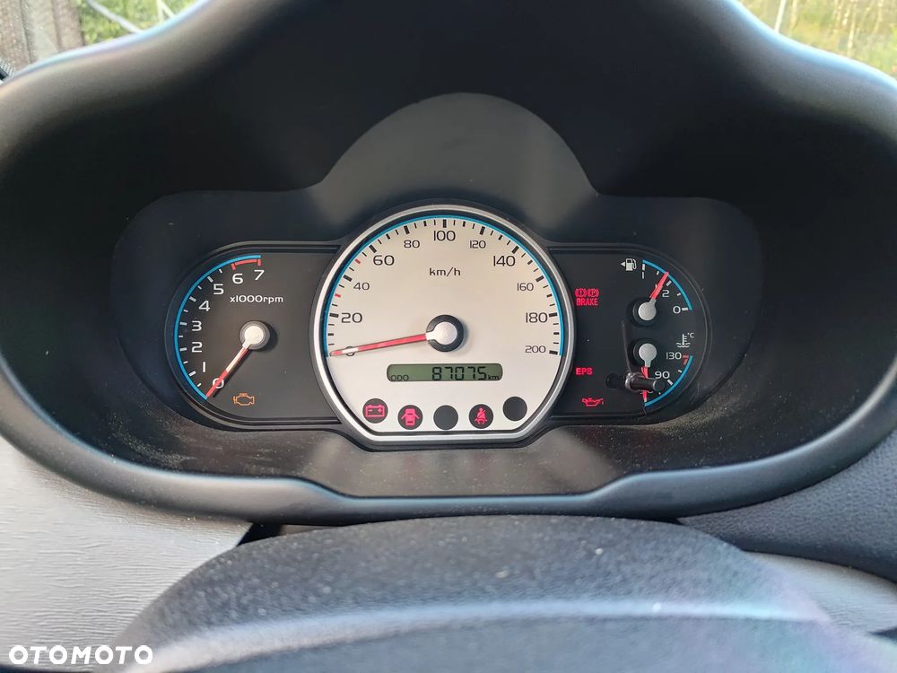 Hyundai i10 1.1 Premium - 5