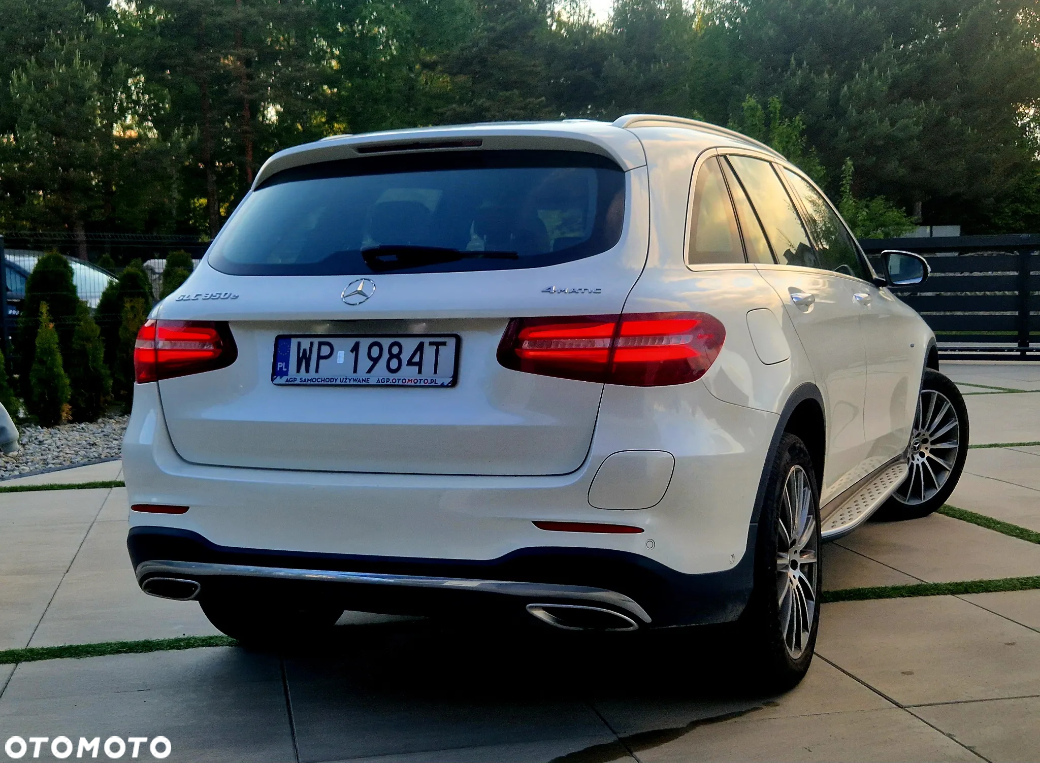 Mercedes-Benz GLC 350 e 4Matic 7G-TRONIC AMG Line - 15