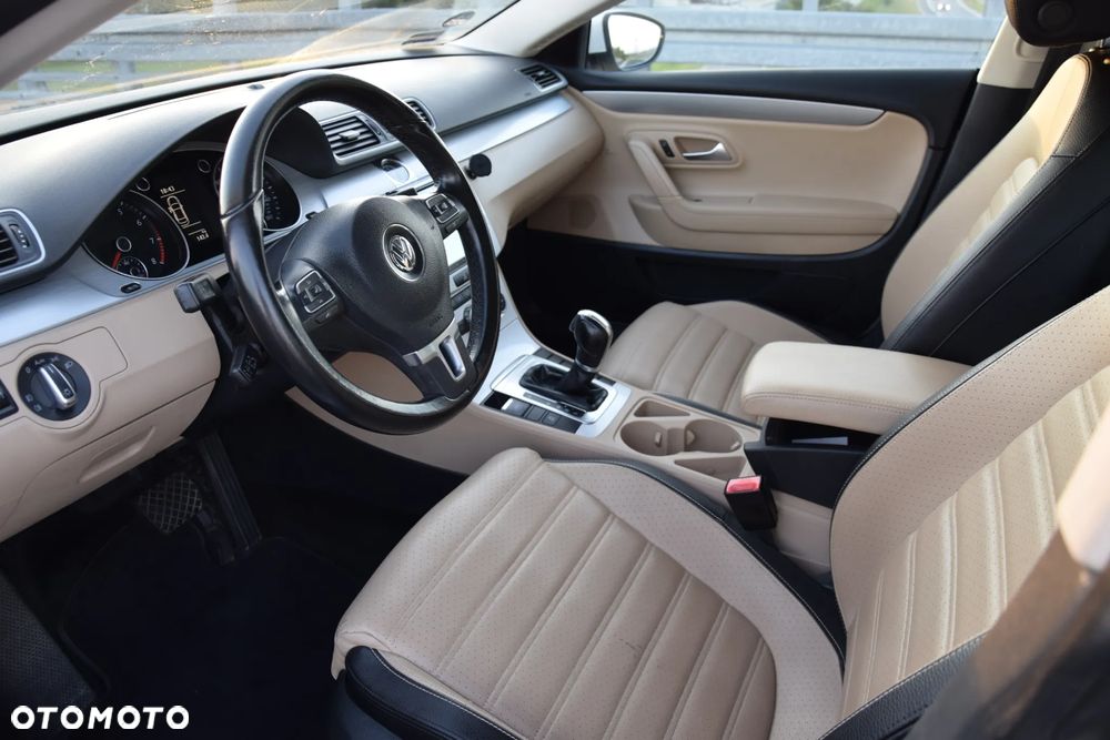 Volkswagen CC 2.0 TSI DSG - 10