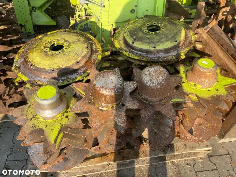 Części parts Claas Orbis przystawka do kukurydzy - 2