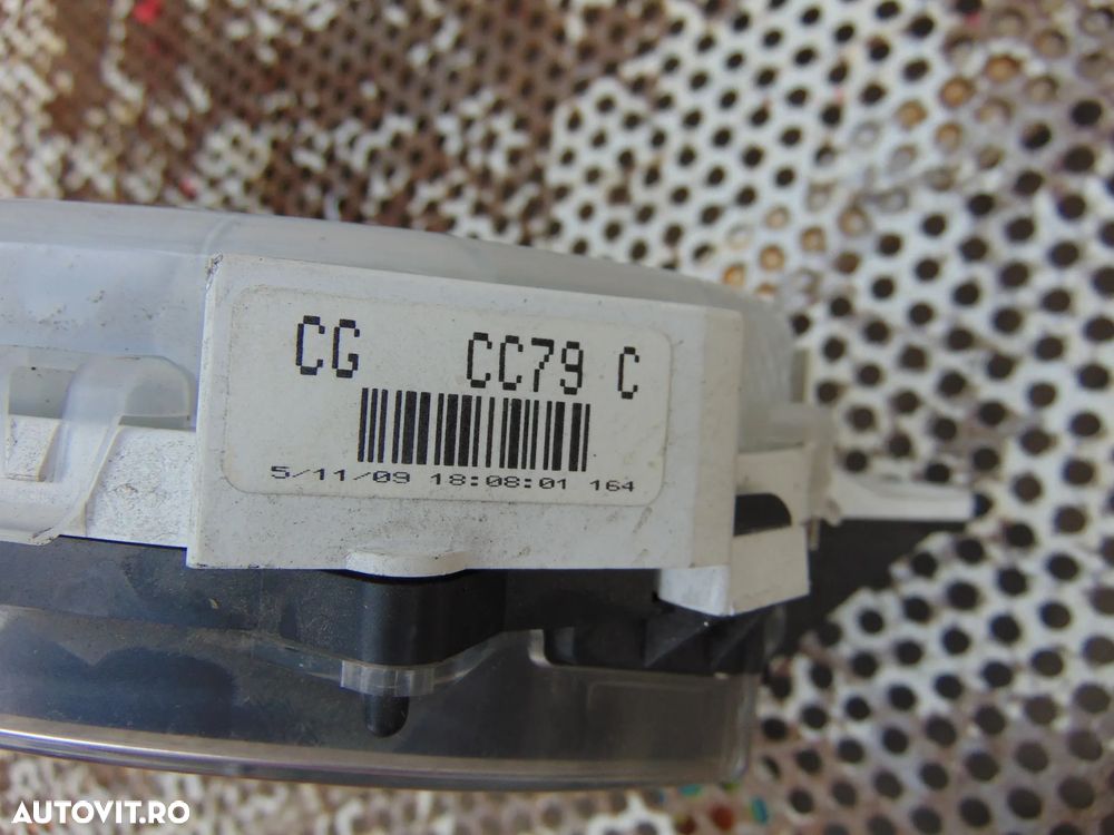 Ceasuri bord Mazda 5 2004-2010 dezmembrez Mazda 5 RF7J cutie motor - 4