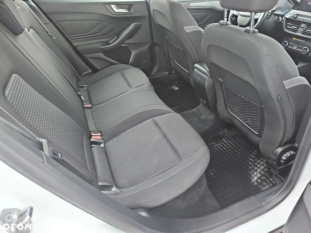 Ford Focus 1.5 EcoBlue SCR Connected - 22