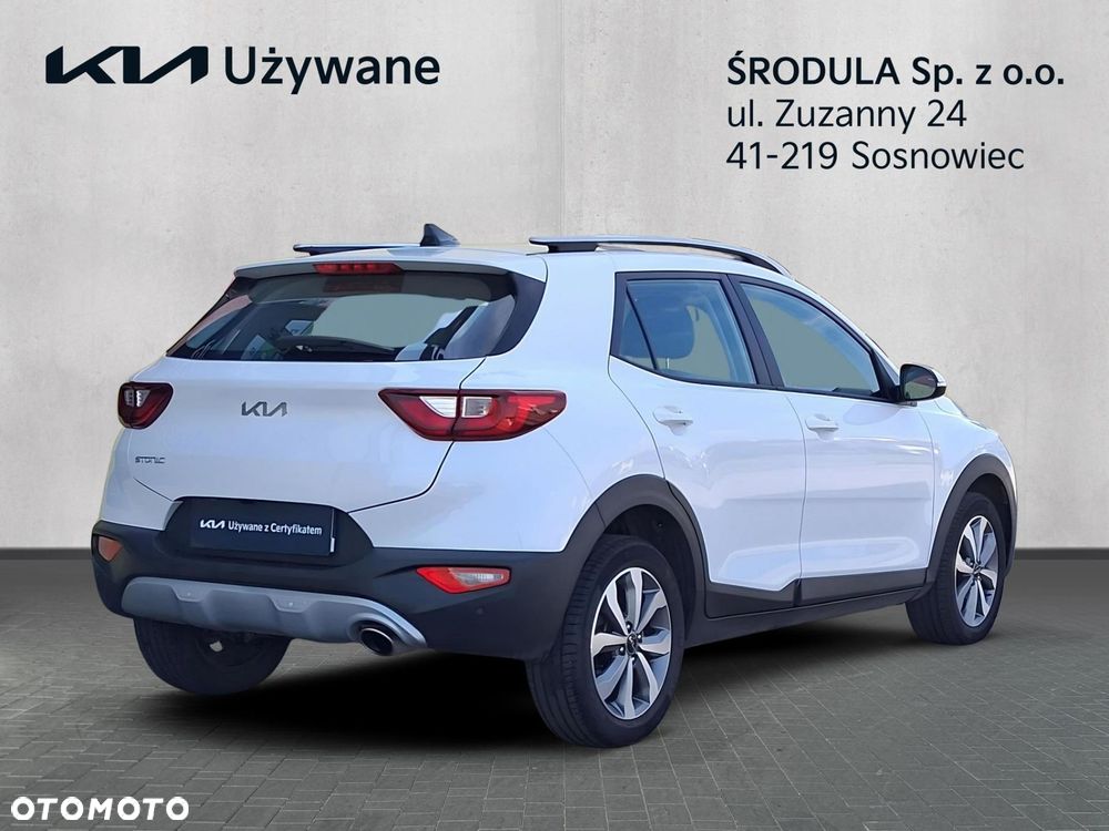 Kia Stonic 1.2 L - 5