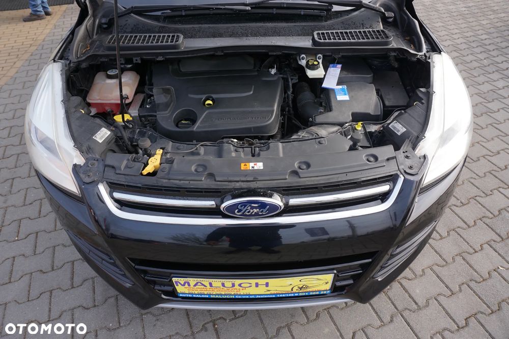Ford Kuga 2.0 TDCi 2x4 Titanium - 38
