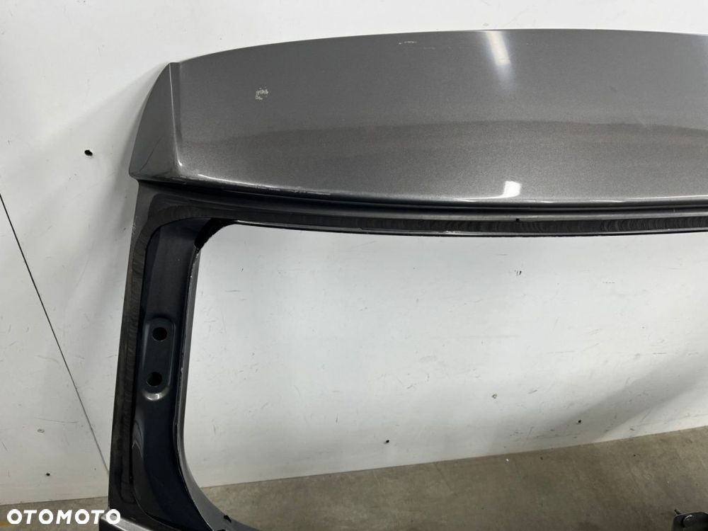 Klapa bagażnika VW Polo 6R 09-17r. tylna 6R6827173A - 4